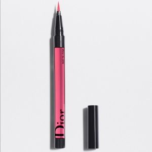 Diorshow on stage liner